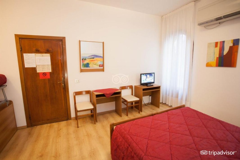 Hotel Caprera Main image